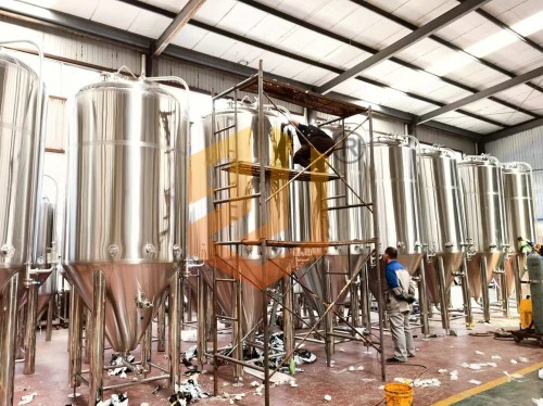 30噸啤酒廠設備糖化系統生產精釀啤酒生產精釀啤酒風味有哪幾大類